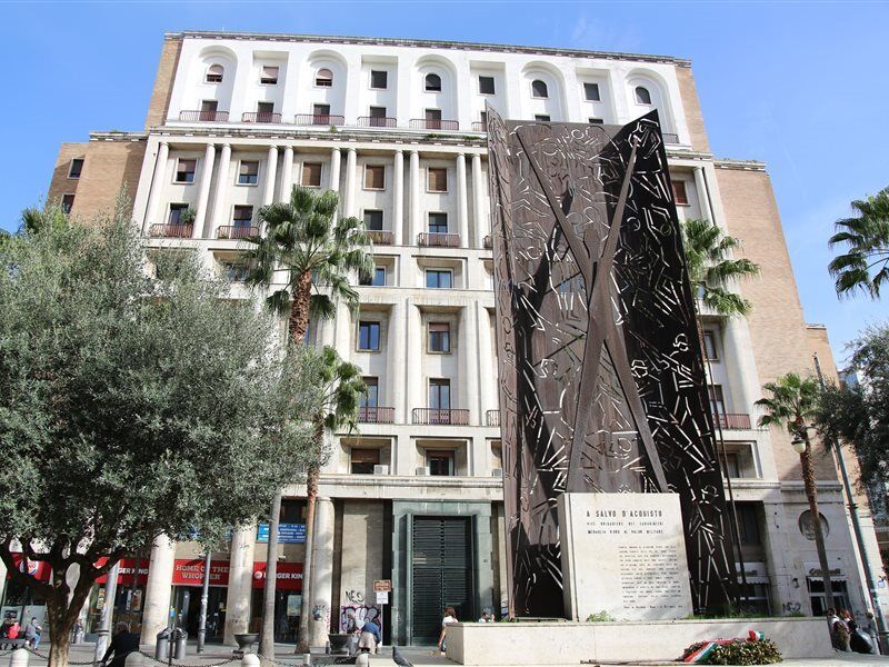 Boutique Hotel Piazza Carita' Naples Extérieur photo